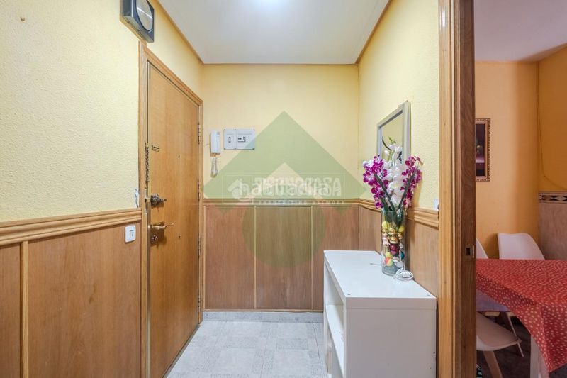 Foto aba4301d-8364-4b2c-bd1b-873e3f83f591. Pis a Villaverde Alto Madrid