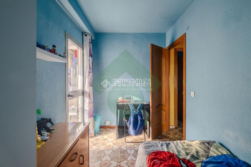 Foto b077cbc3-f592-4d5c-941c-f1f3b13ef234. Pis a Villaverde Alto Madrid