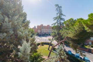 Appartement à Alameda de Osuna. Piso en venta en madrid