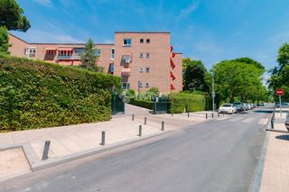 Etagenwohnung in Alameda de Osuna. Piso en venta en madrid