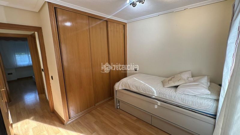 Foto c00459d9-a678-4263-8282-9051b1e50014. Pis amb calefacció a Alameda de Osuna Madrid
