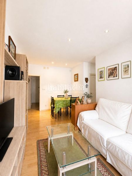 Foto dc1407fd-484e-42ab-a3c1-c122270ec076. Flat with heating in Abrantes Madrid