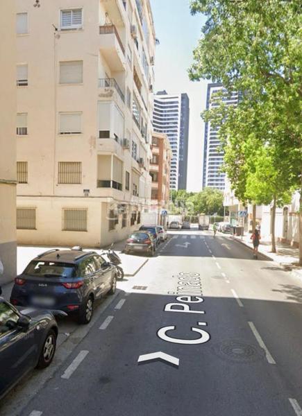 Foto 353b6971-7787-48e6-920f-5c2d72123d19. Piso  en venta en El Molinillo - Capuchinos Málaga