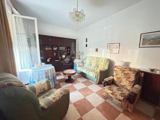 Casa aparellada a Barrio de Ciudad Jardín. Casa en venta en málaga