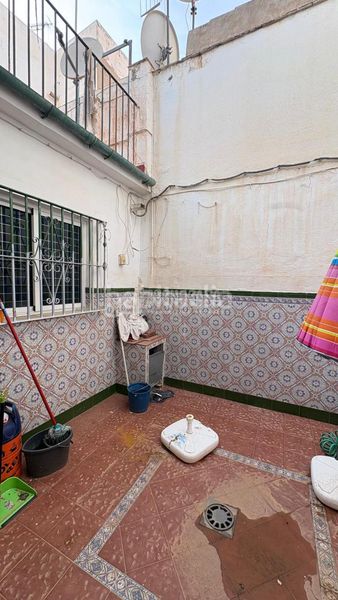 Foto 1d377809-5076-49ee-af0e-209d601c6e55. Casa aparellada a El Molinillo - Capuchinos Málaga