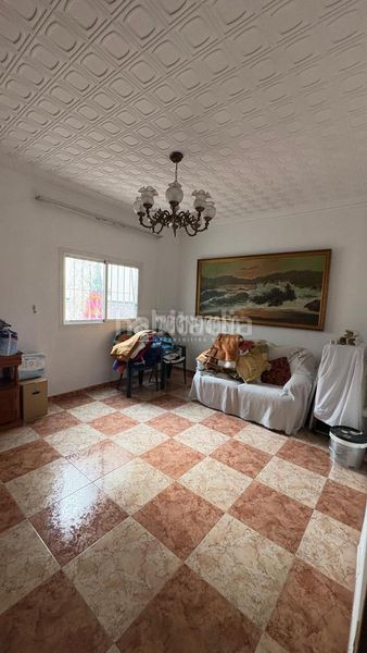 Foto 577965b0-4ea3-4391-bc52-b8b1d69e2fa6. Casa aparellada a El Molinillo - Capuchinos Málaga