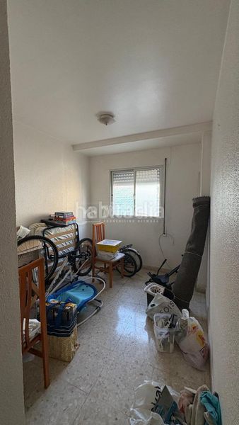 Foto 6953e42b-e1e7-47ba-b4e7-c14bb71a9941. Casa aparellada a El Molinillo - Capuchinos Málaga