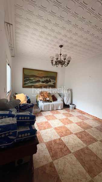 Foto a460c373-da8f-4548-97c2-9bba8b8e3809. Casa aparellada a El Molinillo - Capuchinos Málaga