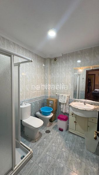Foto ed4e8b0b-4fe0-4d55-9118-a6f4abf820ee. Casa aparellada a El Molinillo - Capuchinos Málaga