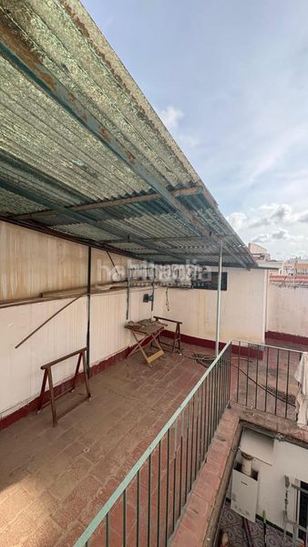 Foto fb8d65b8-f4b6-48db-bad7-d73a397ee7a2. Casa aparellada a El Molinillo - Capuchinos Málaga