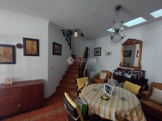 Casa bifamiliare in Cristo de la Epidemia. Casa en venta en málaga