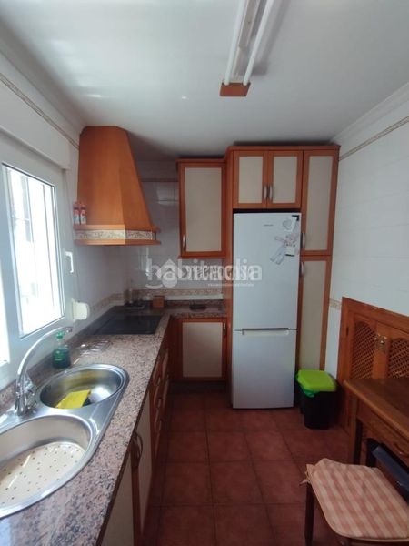 Foto 6d67276d-e815-4b69-93c0-7908c79c9a74. Casa aparellada a Cristo de la Epidemia Málaga