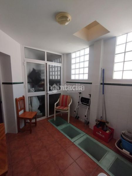 Foto 781863e0-443a-4ace-8882-79d680504cde. Casa aparellada a Cristo de la Epidemia Málaga