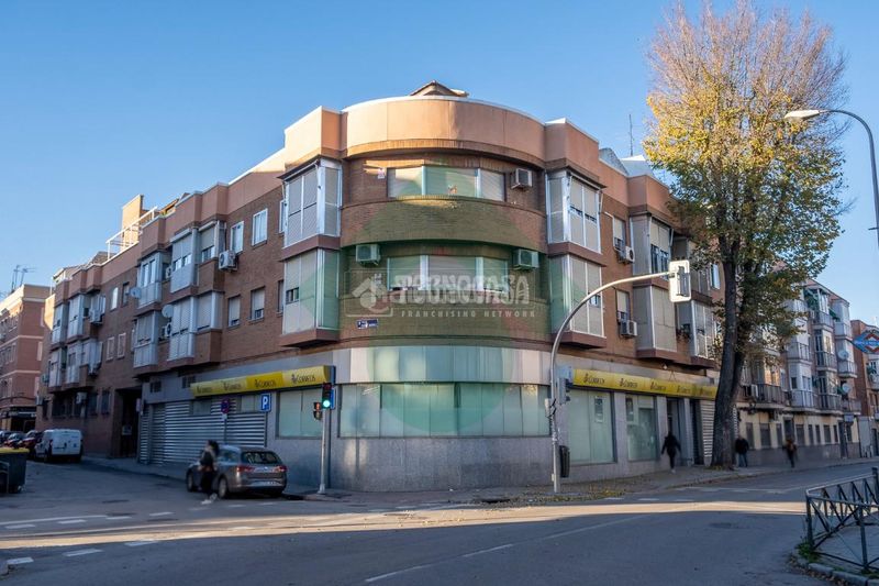 Foto 598cdb5d-cb97-4cf4-bd32-ef35e70e586f. Pis a Villaverde Alto Madrid