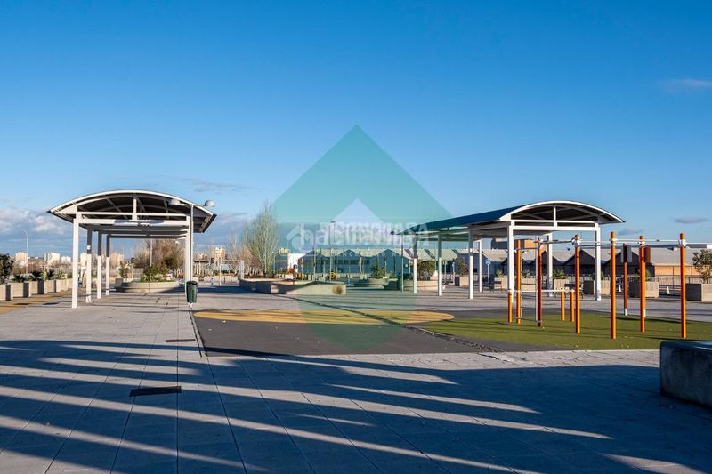 Foto cf0bdbce-5ce8-4997-89dd-5f3a2a8d2f16. Pis a Villaverde Alto Madrid