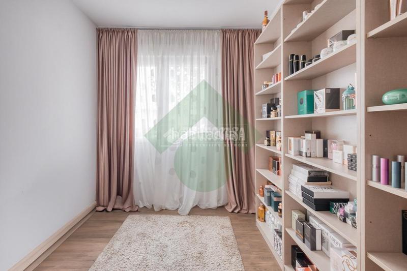 Foto 18b4ac5e-4bc0-40a1-be2e-bf92dc0a7c06. Piso  en venta en Villaverde Alto Madrid