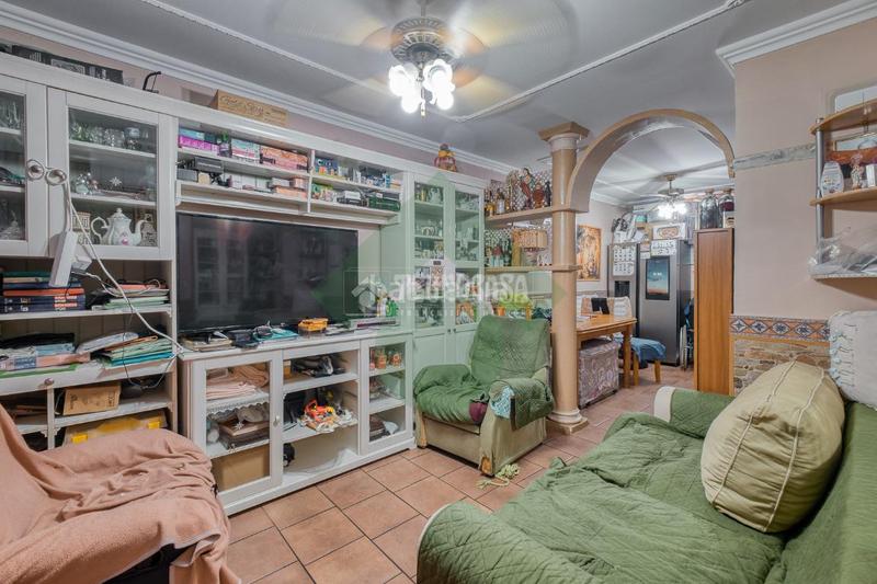 Foto 914d27c6-52e4-4995-8021-0b9aaf0984e0. Casa pareada casa en venta en Villaverde Alto Madrid