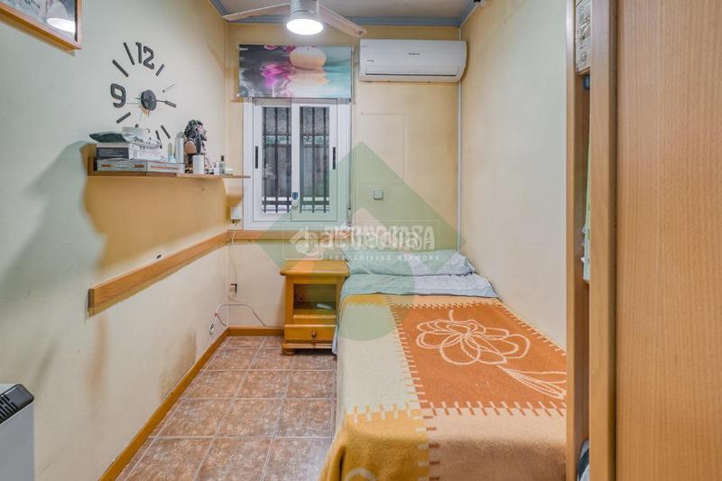 Foto ab72a588-445b-4346-84a1-c5940daae012. Casa pareada casa en venta en Villaverde Alto Madrid