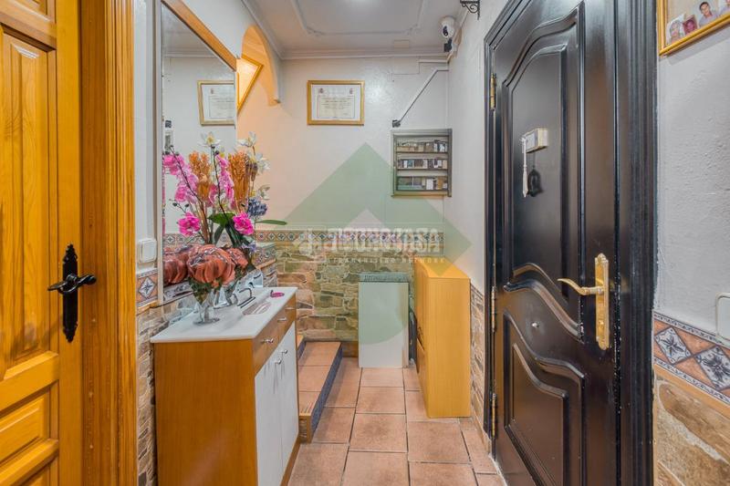 Foto f1874bfb-1369-4d46-8b51-a98049f384fb. Casa pareada casa en venta en Villaverde Alto Madrid