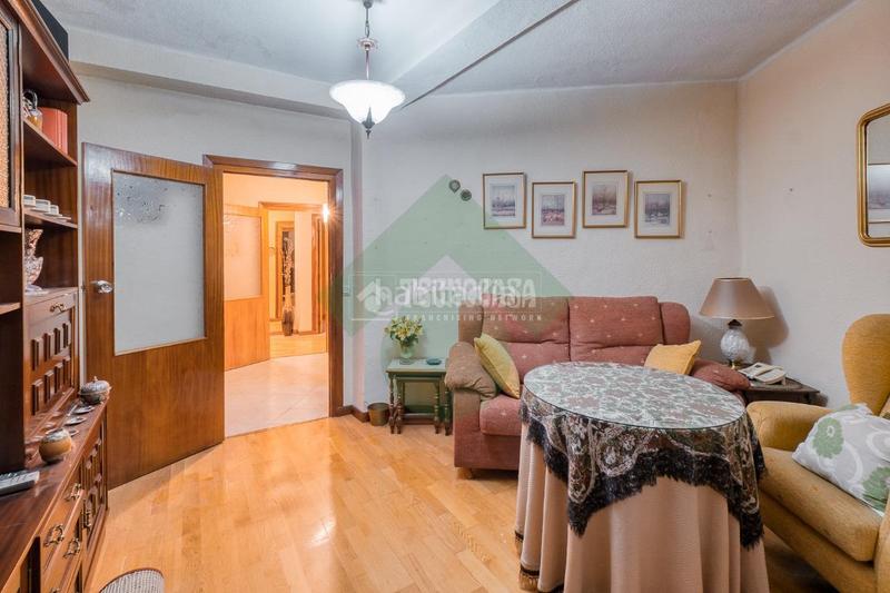 Foto 7999e0a4-8f97-41b3-b0cf-d6e62833711a. Appartement dans Villaverde Alto Madrid