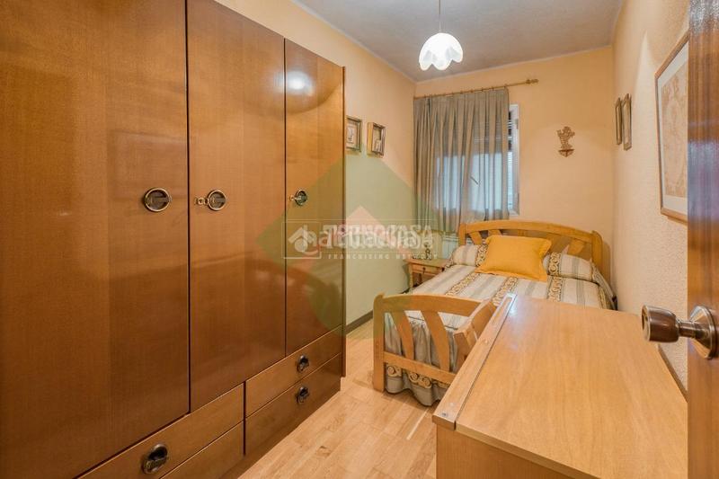 Foto f2664caf-ba4b-486e-94d4-0821fef1ae4e. Appartement dans Villaverde Alto Madrid
