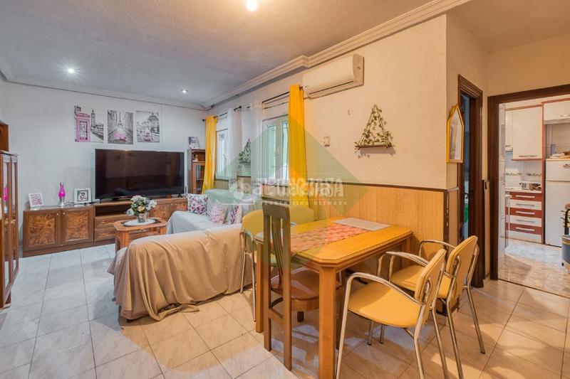 Foto a4a1ff0c-366b-44a4-b832-45d592955db9. Piso  en venta en Villaverde Alto Madrid