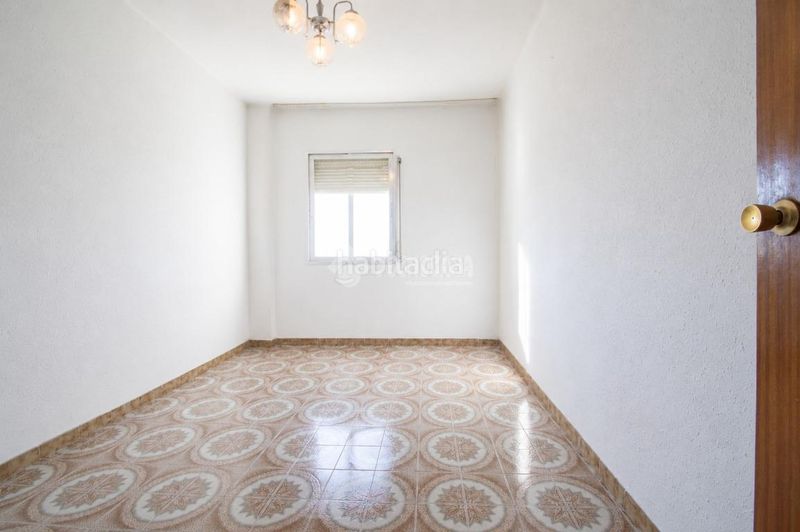 Foto 1dfbb6ec-c3fb-4f4d-9b25-9de44fb51214. Pis a Villaverde Alto Madrid