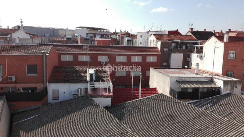 Foto 4ca478ad-f85c-43c5-9e89-d29fbc96b257. Pis a Villaverde Alto Madrid