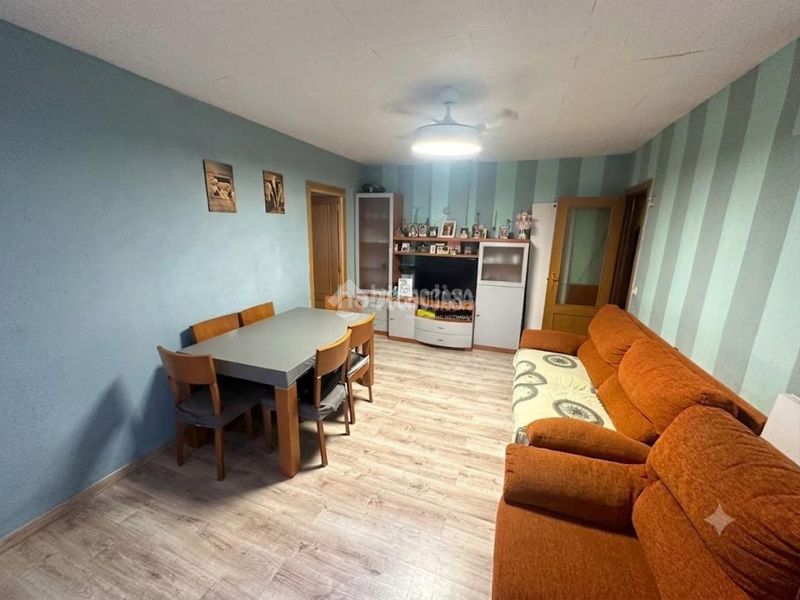 Foto 49f5df0d-4630-4737-92b9-312de884b812. Pis a Villaverde Alto Madrid