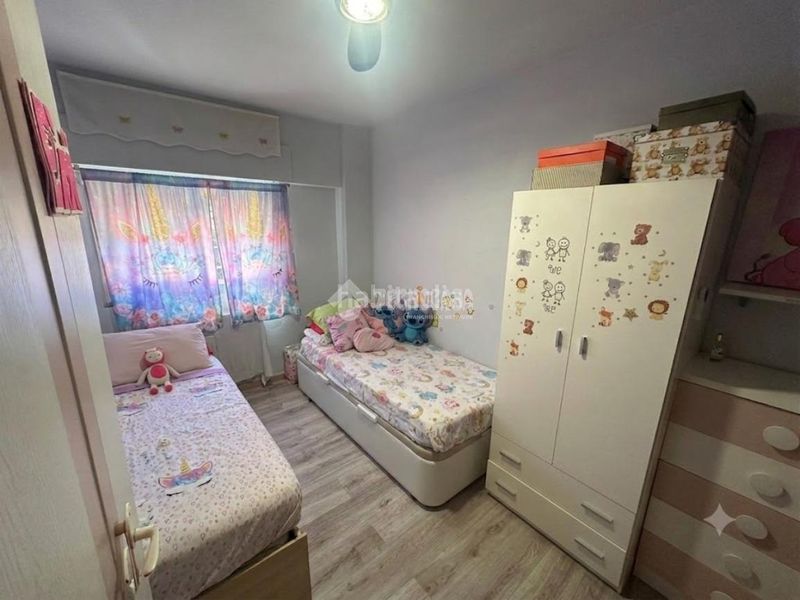 Foto 4a1f339b-85d6-422c-90b8-7b4576df2349. Pis a Villaverde Alto Madrid