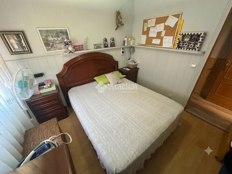Foto 4cd23261-15d8-4609-8f5b-fe7304e3f51e. Pis a Villaverde Alto Madrid