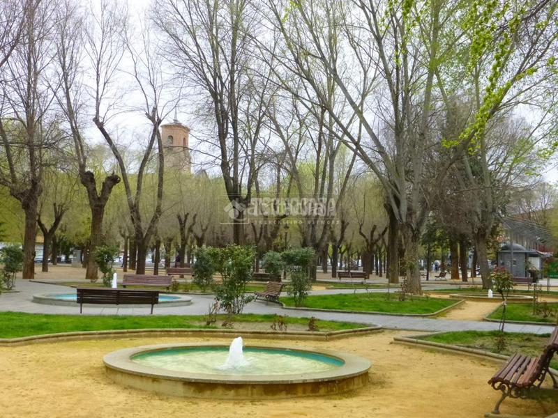 Foto 7ccb5f0f-a6e4-4bd8-a093-96bb8ae37b48. Location local commercial dans Centro-Ayuntamiento Pinto