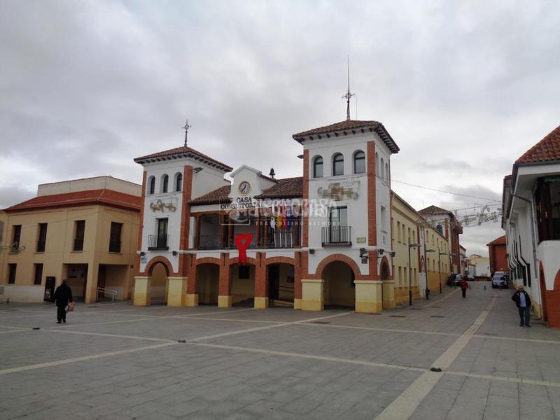Foto ba2735c8-43c9-40ef-bb45-9250d95203c4. Piso  en venta en Centro-Ayuntamiento Pinto