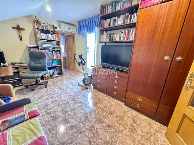 Foto 33fba263-860b-4f06-9986-f191330c17ec. Etagenwohnung in Parque Europa-Los Pitufos Pinto