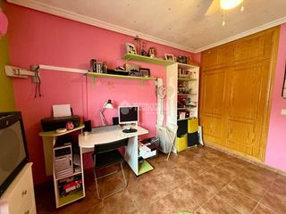 Doppelhaus in Torrejón del Rey. Casa en venta en torrejón del rey
