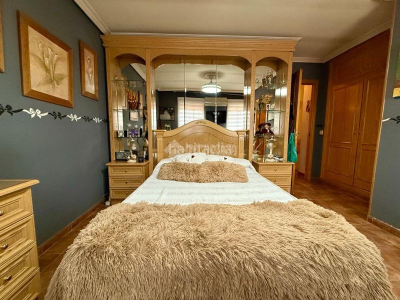 Foto 45b5f62a-4f40-4d34-be5a-315826743c3a. Casa aparellada amb calefacció aparcament a Torrejón del Rey