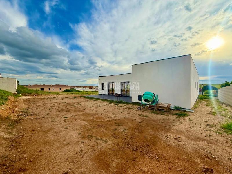 Foto d0a8e497-e6a6-421f-b5e6-fb661272e8fe. Casa amb calefacció a Torrejón del Rey