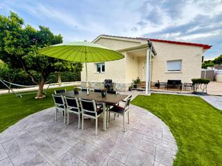 Maison à Torrejón del Rey. Casa en venta en torrejón del rey