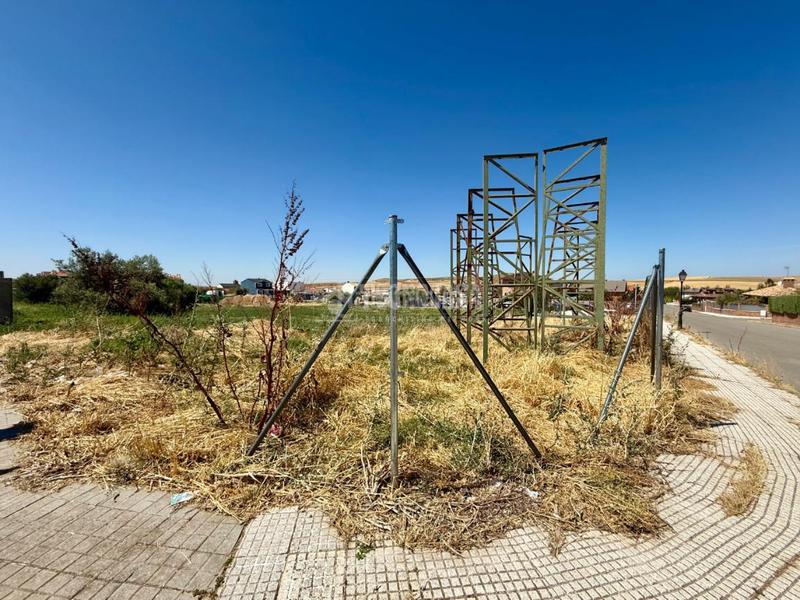 Foto 1faf7de1-e535-4fdc-a126-1cef98865e0a. Wohngrundstück in Torrejón del Rey