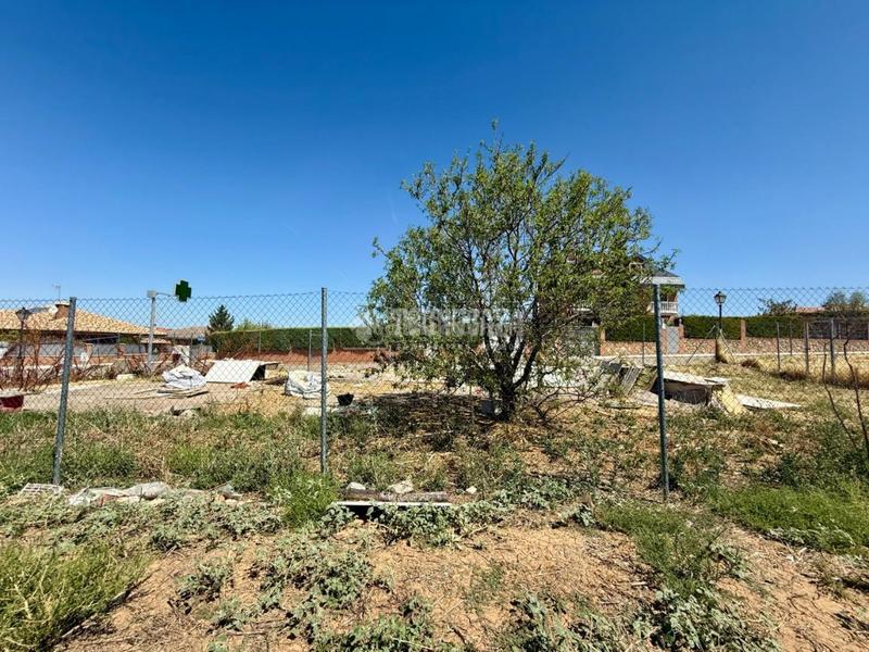 Foto 8ff68299-4be2-45b3-9920-9b5bc8187078. Wohngrundstück in Torrejón del Rey