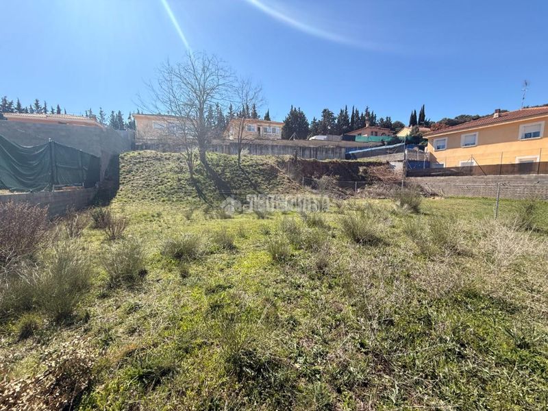 Foto e3ef1e29-dbdd-48d6-808c-aef7b3e30541. Terreny residencial a Galápagos