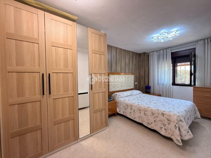 Foto bb40f713-8c90-4a5e-8baf-b7487c2a7061. Etagenwohnung mit heizung parking in Torrejón del Rey