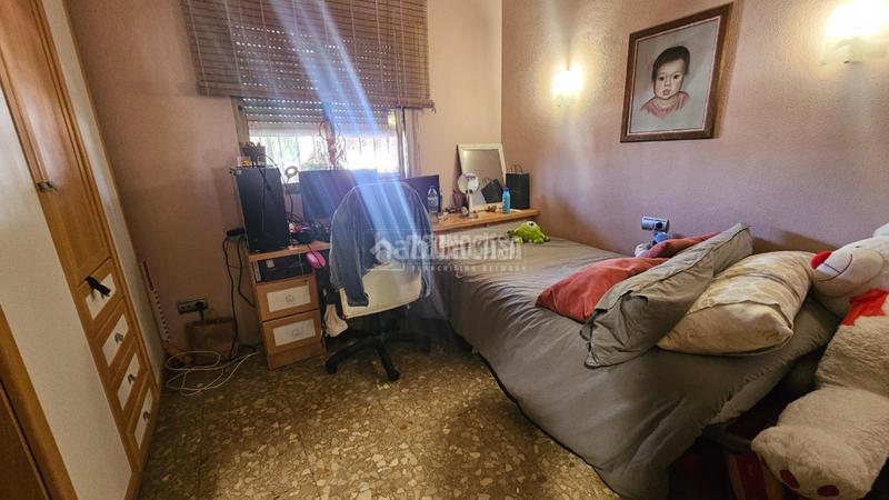 Foto 161b24c8-d1d8-4586-94bd-42eefcc780aa. Casa amb calefacció aparcament piscina a Puertosol Málaga