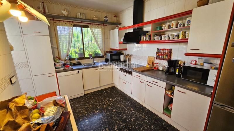 Foto bac6b354-9536-41e0-acc7-66f944ca4baf. Casa amb calefacció aparcament piscina a Puertosol Málaga