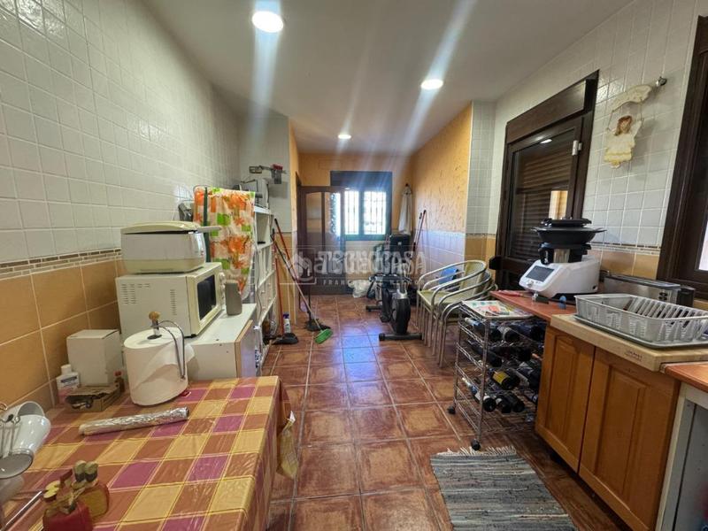 Foto 70e3f526-84e6-4dca-a26f-cea6e21f03d4. Casa pareada casa en venta en Fuente Alegre - El Chaparral - Los Morales Málaga