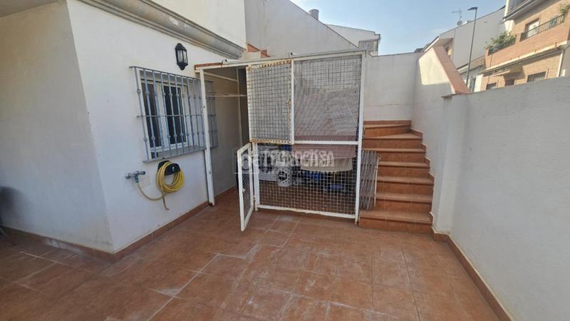Foto e167af9b-2c9f-4100-abb6-20a8a68ee3b3. Casa pareada casa en venta en Fuente Alegre - El Chaparral - Los Morales Málaga