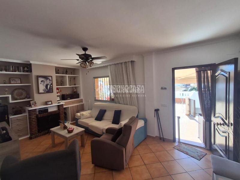 Foto 27626622-5183-4597-bec3-58ee13ebe860. Casa bifamiliare in Fuente Alegre - El Chaparral - Los Morales Málaga