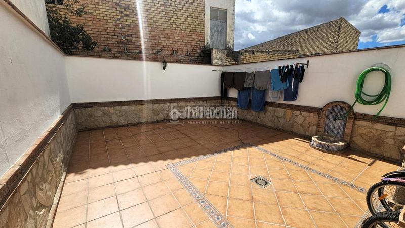 Foto 3b6f4d0d-e1a0-4a1b-a7fc-cb3fcad4541c. Towny house in Almargen