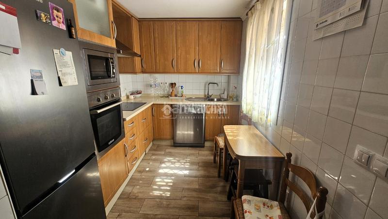 Foto 595f6f8a-0eb9-4bb6-a3b5-038aa3e39b0c. Towny house in Almargen