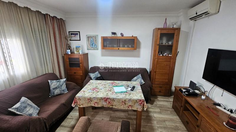 Foto e5fa71ae-41dc-45cf-b4c0-ba22ac546f86. Towny house in Almargen